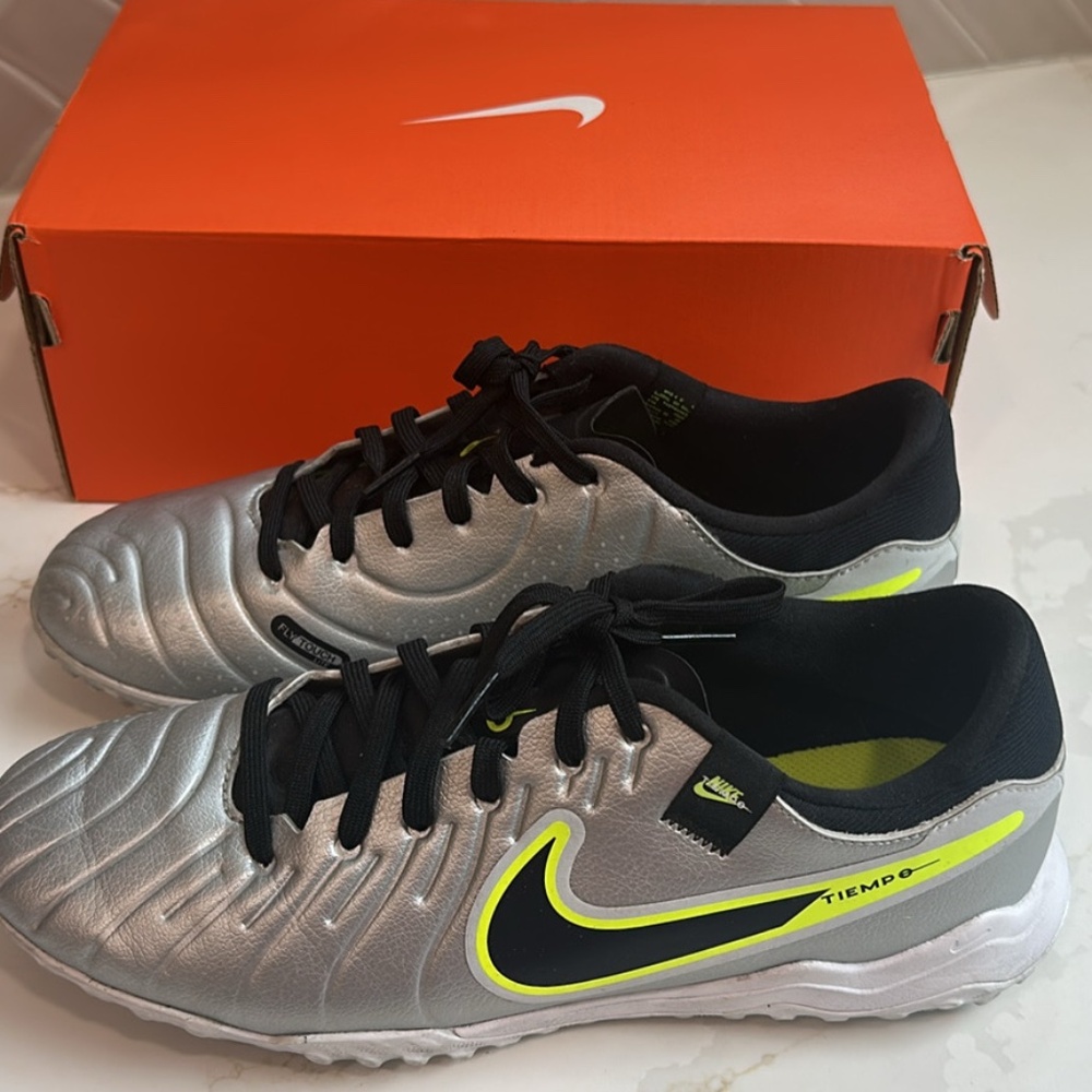 Nike Tiempo Legend 10 Pro TF soccer Men’s 8